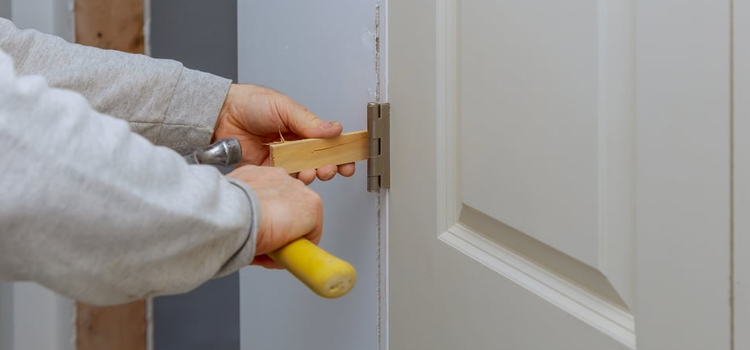 fiberglass entry door repair in Fruitridge Pocket